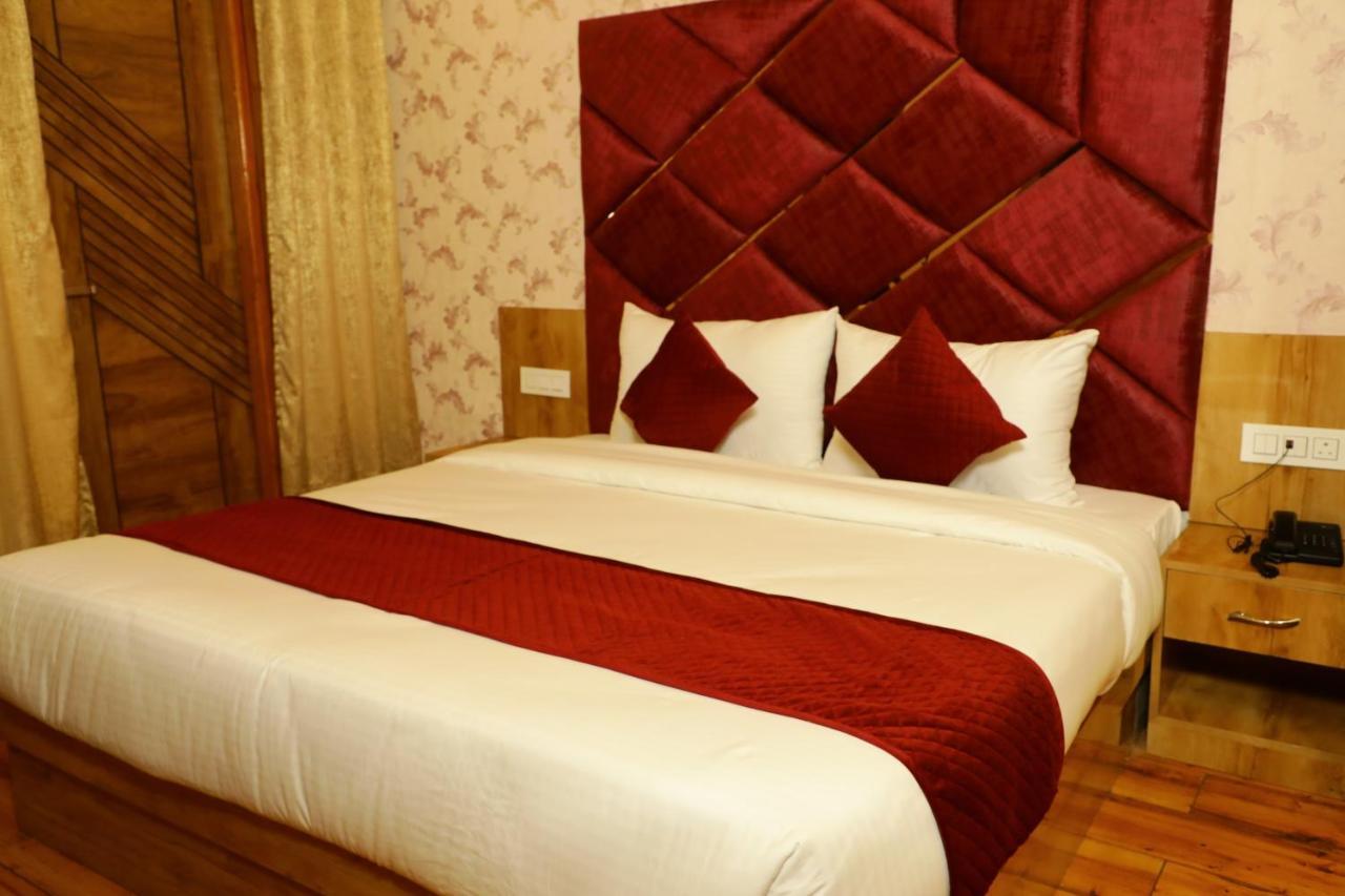 Dee Ess Residency Bed & Breakfast Shimla Dış mekan fotoğraf