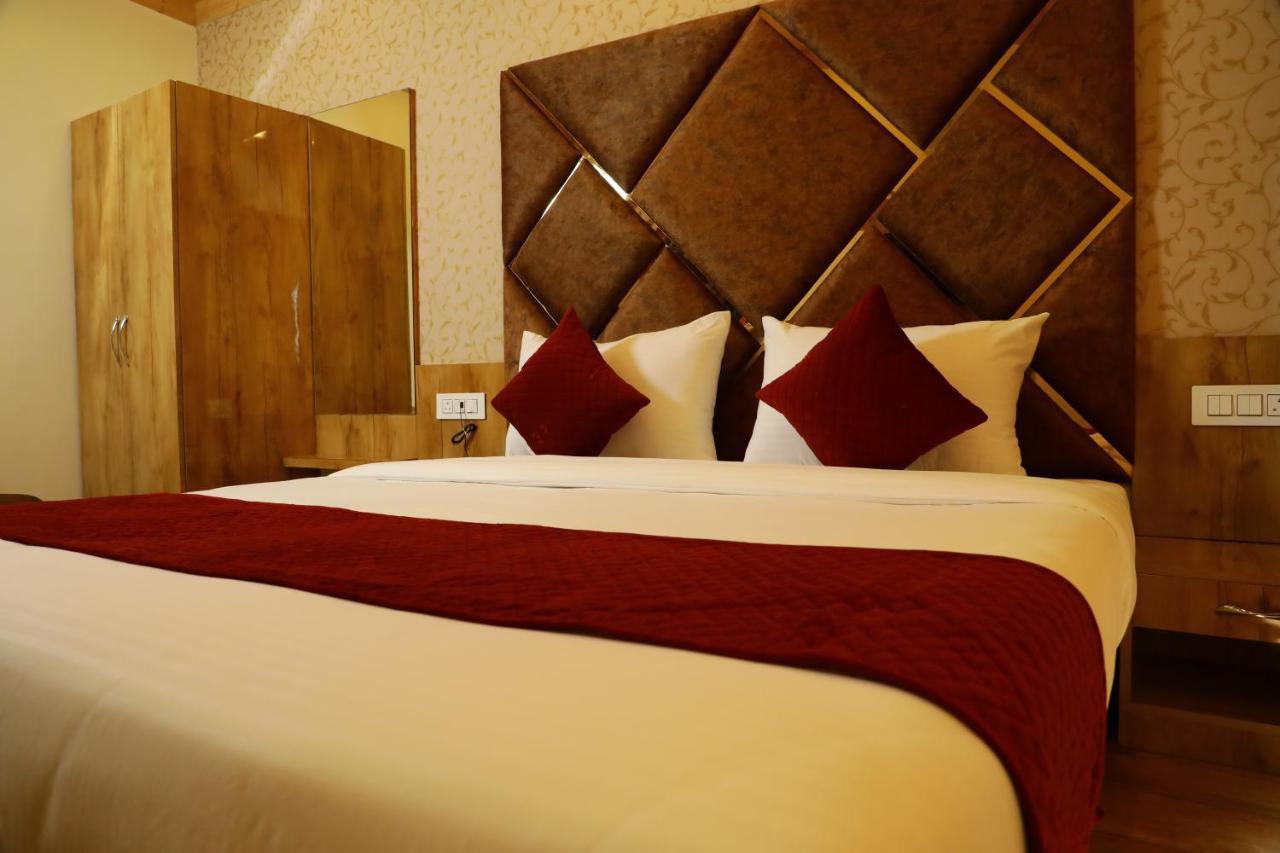 Dee Ess Residency Bed & Breakfast Shimla Dış mekan fotoğraf